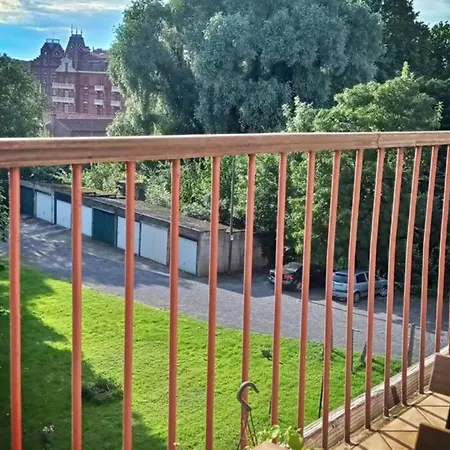 Au Petit Familistère Landrecies, L'authentique. Appartement