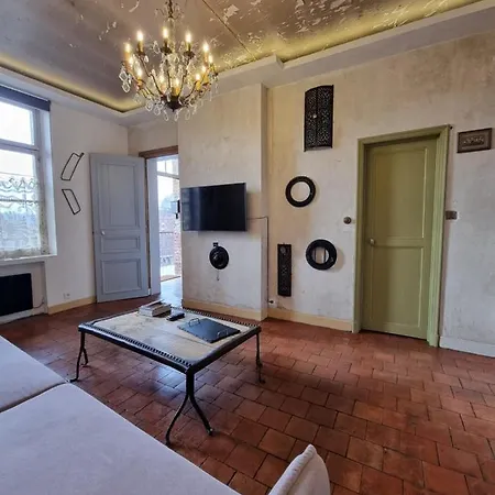Appartement Au Petit Familistère Landrecies, L'authentique.