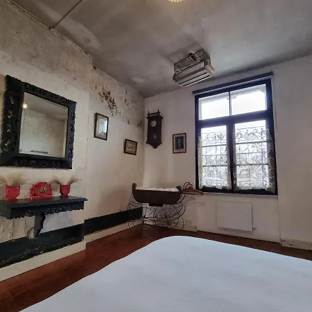 Au Petit Familistère Landrecies, L'authentique. *